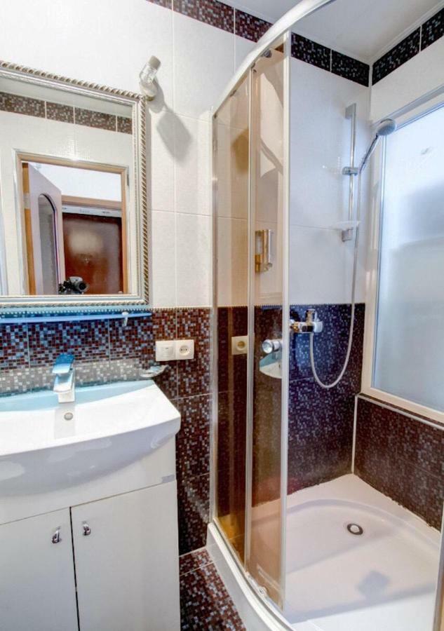 Apartments De-Ribas Odessa Dış mekan fotoğraf